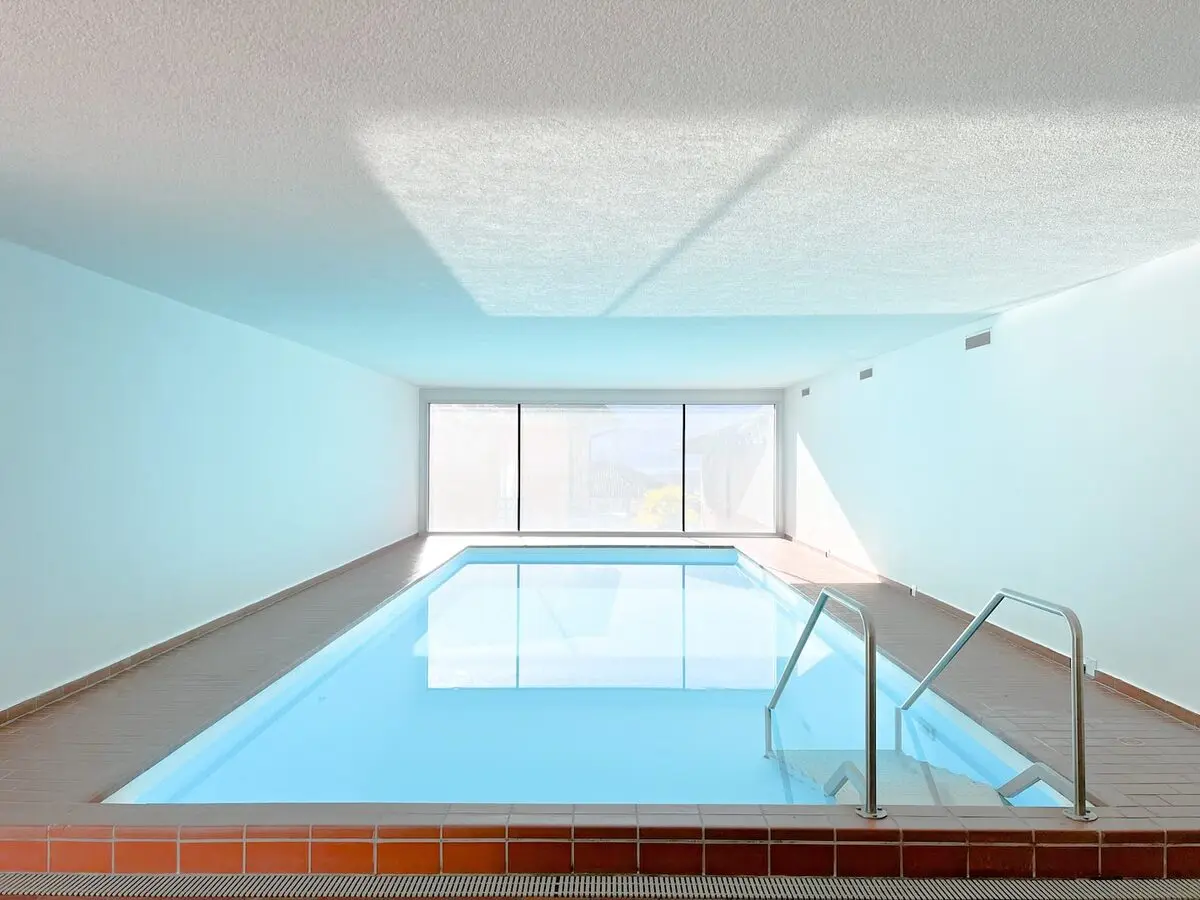 Indoor pool at the Muralto studio