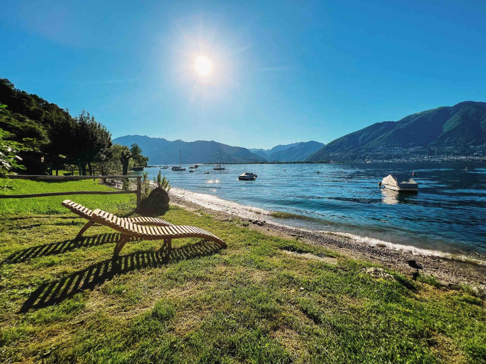 The Private Beach House · Vira Gambarogno